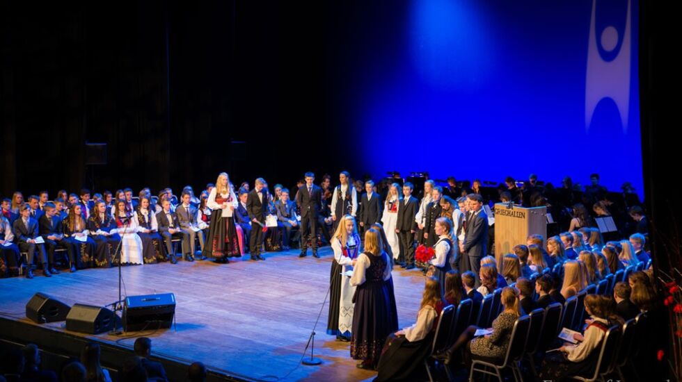 Humanistisk konfirmasjonsseremoni i Grieghallen i Bergen.
 Foto: Human-Etisk Forbund