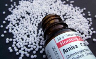 Vanskelig for apotekene å gi råd om homøopati