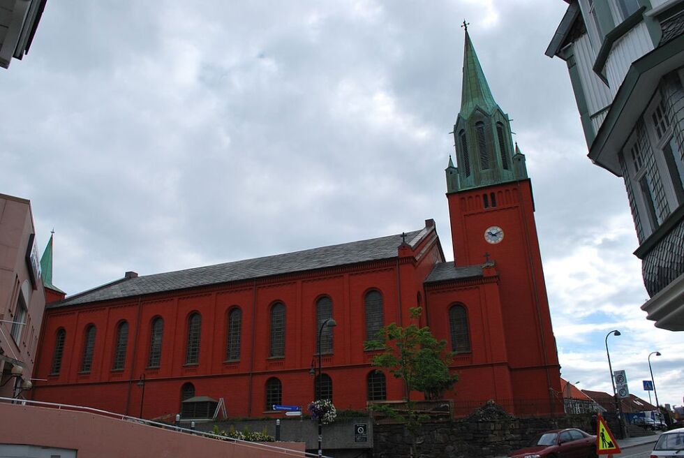 Durek Verrett og Märtha skulle egentlig opptre i St. Petri kirke i Stavanger, men nå har biskopen sagt nei.
 Foto: Wikipedia Commons@Helge Høifødt