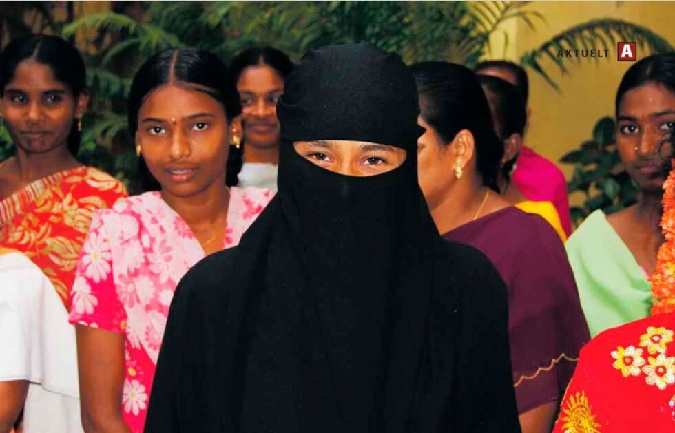 Ateistsenteret i Vijayawada driver blant annet et krisesenter for jenter.Ateismen er imidlertid ikke mer militant enn at jentene som bor der får lov til å bruke det muslimske, heldekkende ansiktssløret niqab.
 Foto: Even Gran