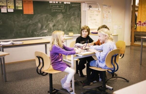 Kirken vil inn i skolen