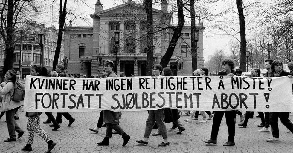 Fra en demonstrasjon for selvbestemt abort i Oslo, 1986.
 Foto: Samfoto/Mimsy Møller