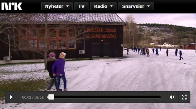 Se NRK-innslaget om spøkelsene på Lyngstad skole på Inderøy.