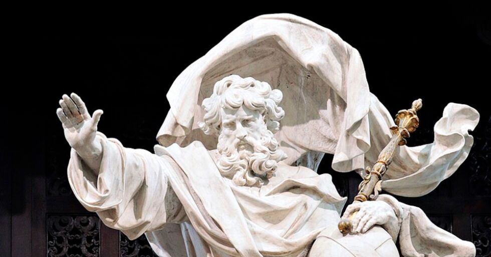 Tror folk på denne karen eller en mer ubestemmelig «kraft»? Statuen av Gud er fra St. Salvators katedral i Brugge, Belgia.
 Foto: Pixabay
