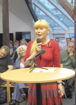 Nina Witoszek fikk Klassekampens krititiske redaktør, Bjørgulv Braanen, til å innrømme at det hadde vært et "strålende møte".