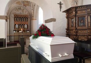 – Hver uke velger folk kirkelig gravferd fordi det ikke finnes livssynsnøytrale seremonirom