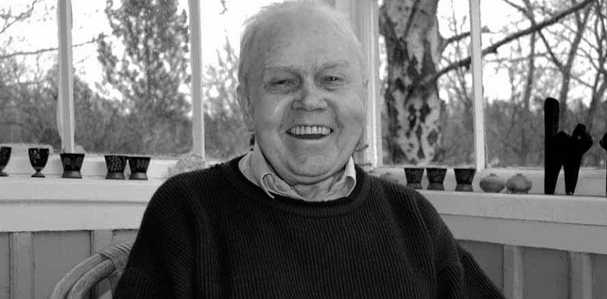 Finngeir Hiorth (1928-2012) gravlegges fra Vestre Gravlund i Oslo, Krypten, i dag.