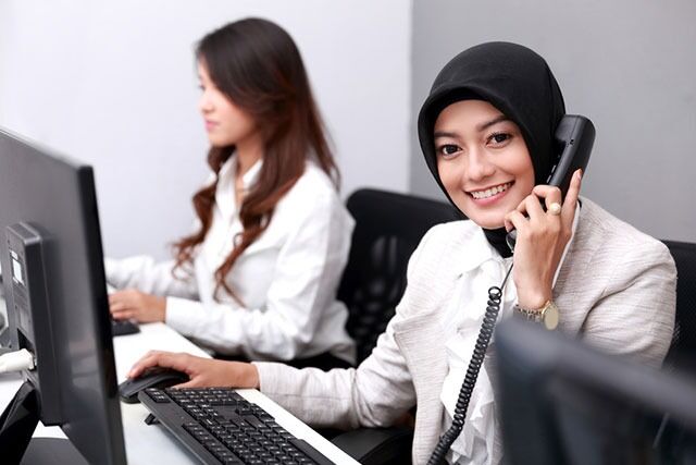 Et enkelt uniformsreglement holder ikke for amerikanske arbeidsgivere hvis de vil nekte sine ansatte å bruke hijab. De kan heller ikke nekte å ansette noen på dette grunnlaget.
 Foto: Microstock/Odua Images