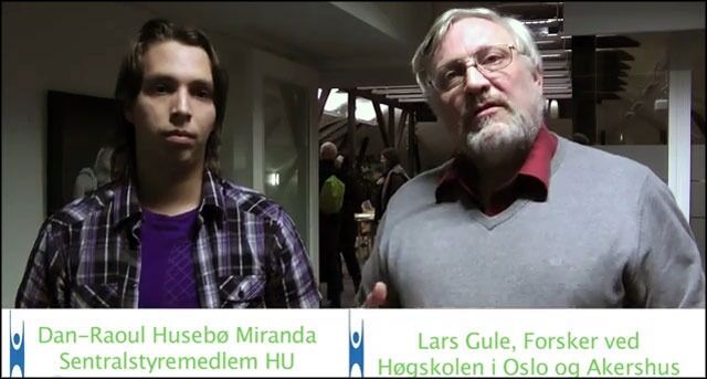 Tidligere leder i Humanistisk ungdom, Dan-Raoul Husebø Miranda, deltar i Motoffensiv-nettverket sammen med Lars Gule og representanter fra en lang rekke organisasjoner og miljø. Se video fra en av samlingene i november i fjor.