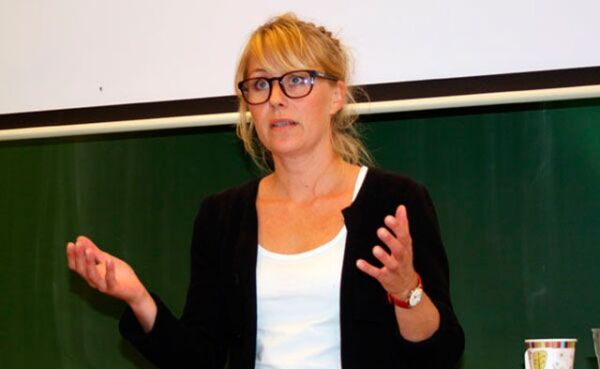 Trekker seg i protest mot pris til Kari Jaquesson