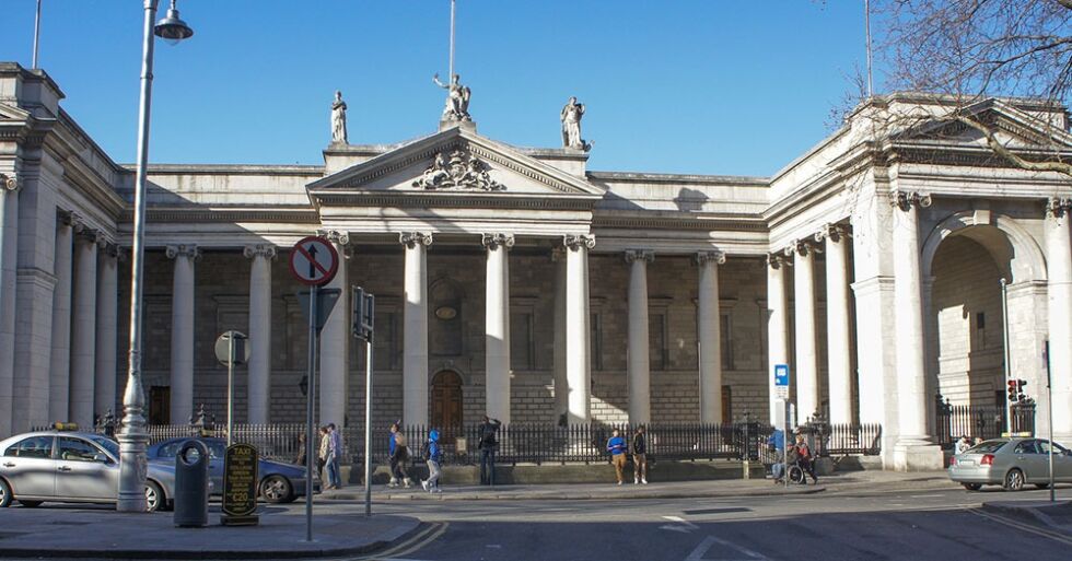Den irske parlamentsbygningen i Dublin.
 Foto: Flickr/William Murphy