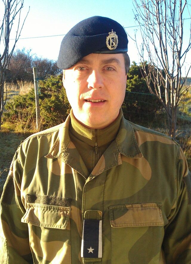 Major Tormod Overland er sjef for det bakkebaserte mannskapet på Ørlandet flystasjon. I fjor holdt han hovedtalen under minnemarkeringen for de falne. I år holdt han seg unna på grunn av at markeringen ikke er livssynsnøytral.