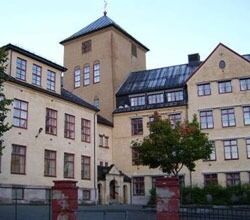 Ved Danvik skole i Drammen ble mange elever skuffet da det ikke ble noe evangelisk syngespill i år.