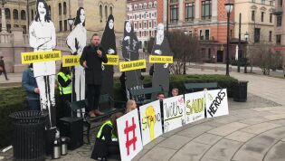 Hør utdrag av Audun Lysbakkens appell utenfor Stortinget 2.4.19