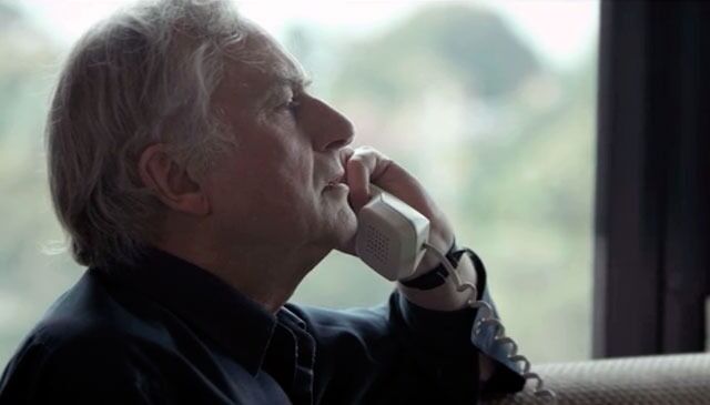 Richard Dawkins tar seg god tid til å diskutere med en kritiker på telefon.
