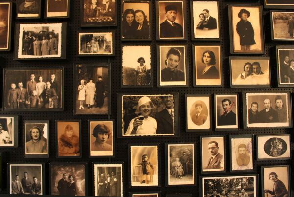 Noen av menneskene som endte sine liv i Auschwitz/Birkenau.
 Foto: Bente Sandvig