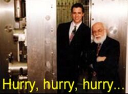 Hvis du ønsker å demonstrere noe overnaturlig for James Randi (t.h.) og bli en million dollar rikere har du to år på deg. Foto: www.randi.org