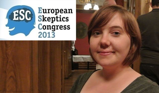 Hayley Stevens (26) er spøkelsesjeger. I helga fortalte hun sin historie på den 15. europeiske skeptikerkongressen.
 Foto: Even Gran