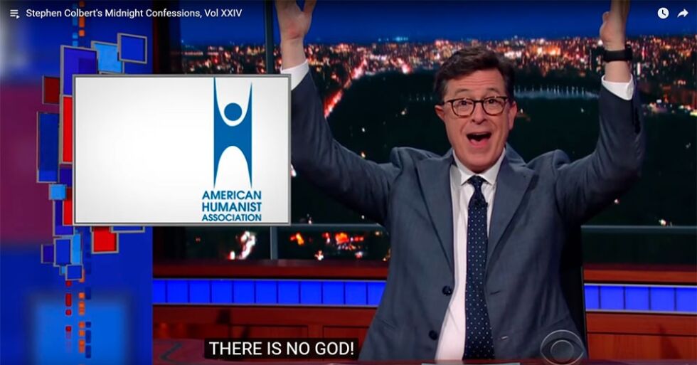 Stephen Colbert tullet med American Humanist Association sist fredag. Se videoen.